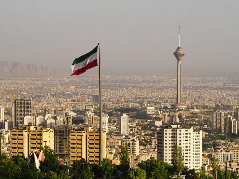 KLM vliegt weer over Iran en Irak