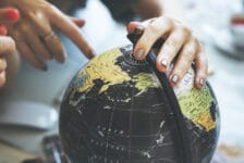 Aviareps houdt workshop Around the World