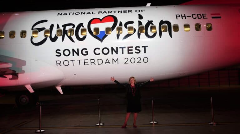 Corendon onthult Eurovisie Songfestival-vliegtuig