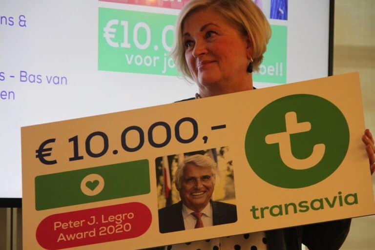 Transavia reikt Peter J. Legro Award uit