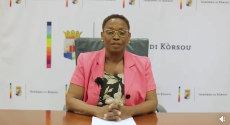 Curaçao krijgt vragen van gestrande mensen (en geeft antwoord)