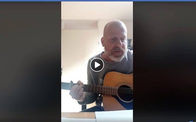 Creativiteit tijdens corona-crisis: Vincent zingt Marillion