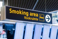 Schiphol vanaf april rookvrij