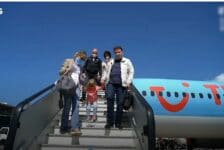 Eerste Duitse toeristen als popsterren onthaald op Mallorca