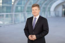 Nieuwe topman BA pleit voor test voor vertrek