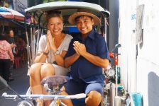 Serious Riksja: actie om lokale agent door crisis te helpen