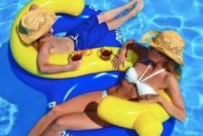 ‘Konijnen uit hoge hoed niet chique, maar nog steeds interesse in D-rt’