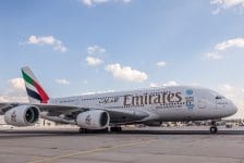 Halfjaarcijfers: Emirates halveert verlies