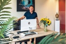 Frangken Tuhumena wordt met 333travel de buurman van Sunair