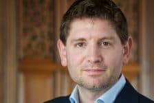 Motie Paternotte (D66) voor herijken reisadviezen krijgt ruime steun