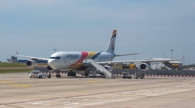 ‘Air Belgium laat passagiers en reisbedrijven in de steek’
