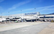 Climate activists paralyze air traffic on Frankfurt