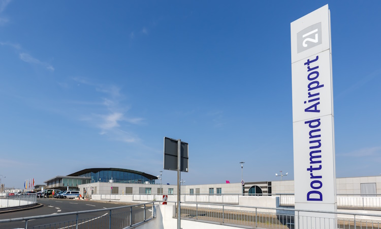 Sterke herfstvakantie brengt Dortmund Airport dichter bij de 3 miljoen