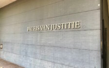 Rechtbank wijst eis van reissector af; Den Haag mag reclameverbod handhaven