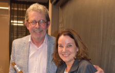 Karin Kramer neemt voorzittersrol Travel Stars over van Rob de Vries