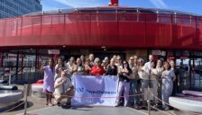 Scheepsbezoek Scarlet Lady: reisagenten ervaren Virgin met WavesOnline.com