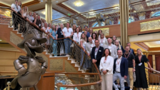 reisagenten kijken achter de schermen bij Disney Cruise Line in Rotterdam