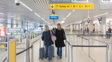 Mogelijke vertragingen op Schiphol door werkonderbrekingen beveiligers