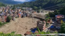 Reisbranche geschrokken van natuurgeweld Nepal: impact op najaarsseizoen nog onzeker