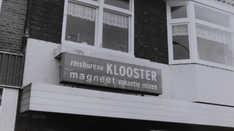 Klooster Reizen Delfzijl viert 55-jarig bestaan en eert 40-jarig jubileum Anke Wolters