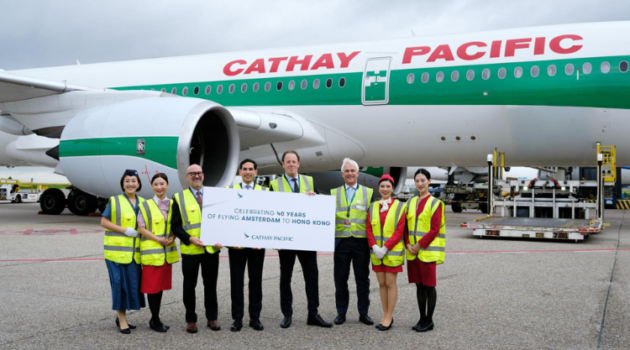 Cathay Pacific viert 40 jaar Amsterdam-Hongkong met retro-A350