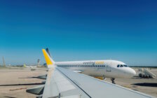Agressieve passagier zorgt voor angst aan boord Vueling-vlucht; medepassagiers moeten ingrijpen